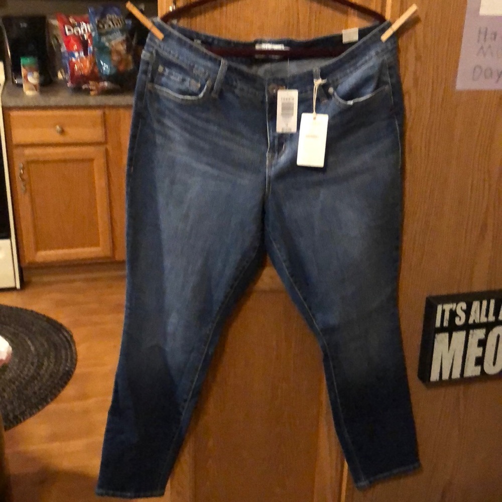 Women’s Torrid skinny jeans